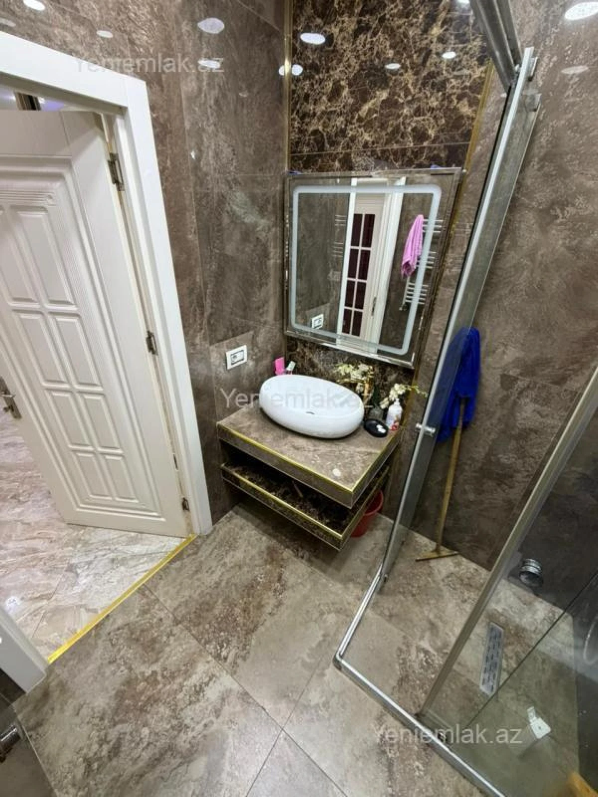 Satılır 2 otaqlı yeni tikili 105 m²