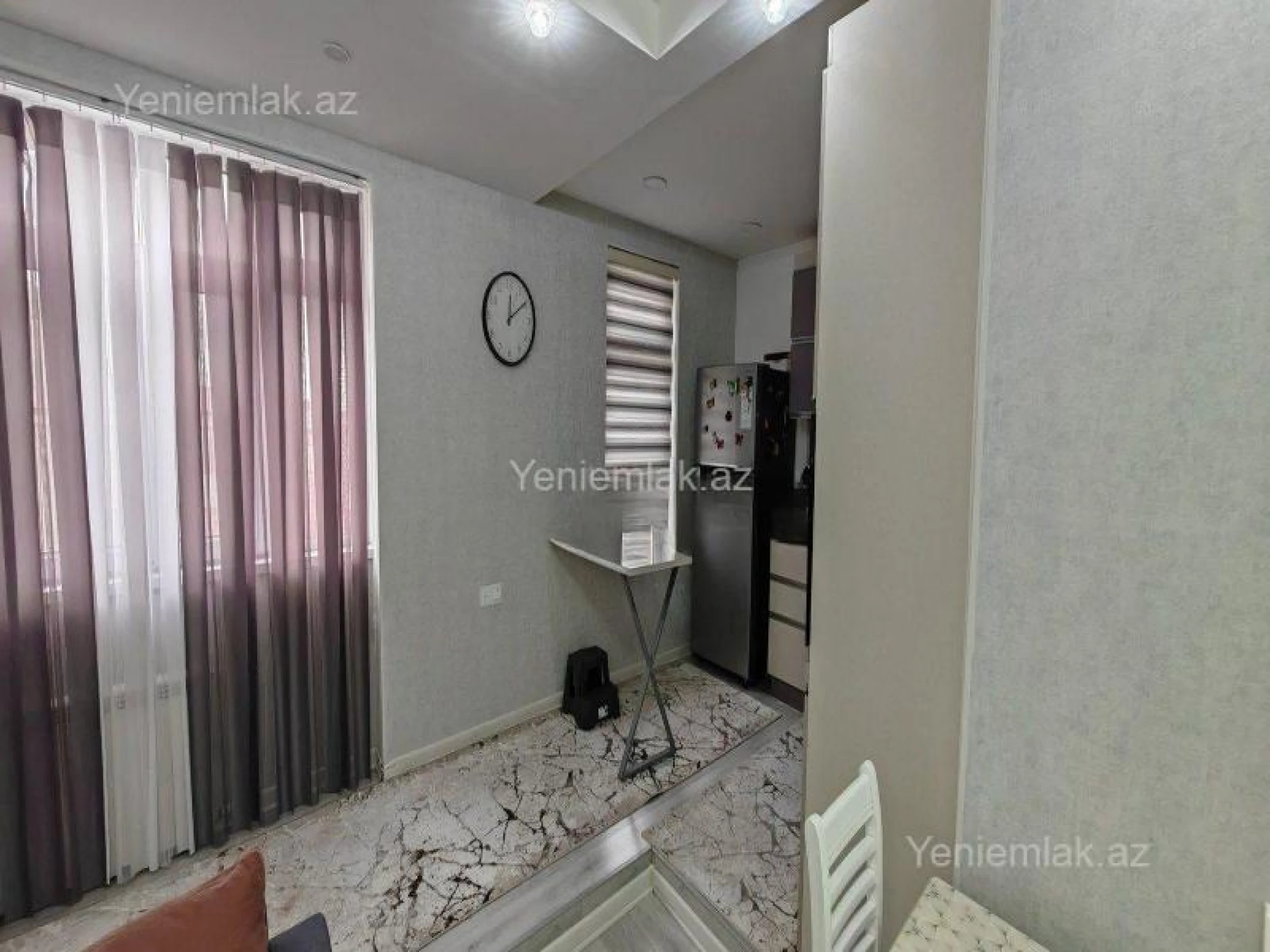 Satılır 3 otaqlı köhnə tikili 75 m²