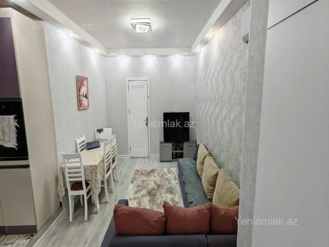 Satılır 3 otaqlı köhnə tikili 75 m²