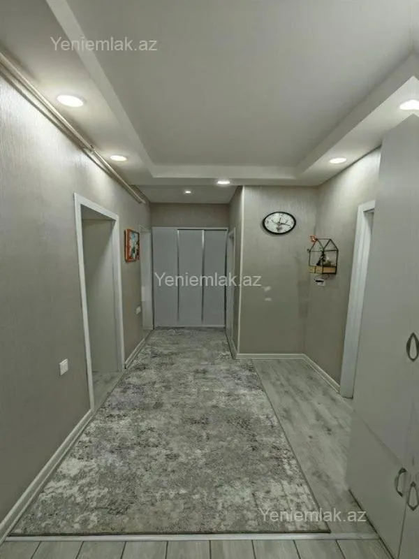 Satılır 3 otaqlı köhnə tikili 75 m²