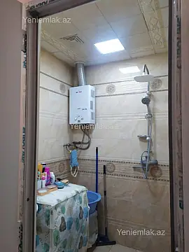 Satılır 3 otaqlı köhnə tikili 72 m²