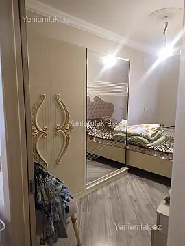 Satılır 3 otaqlı köhnə tikili 72 m²