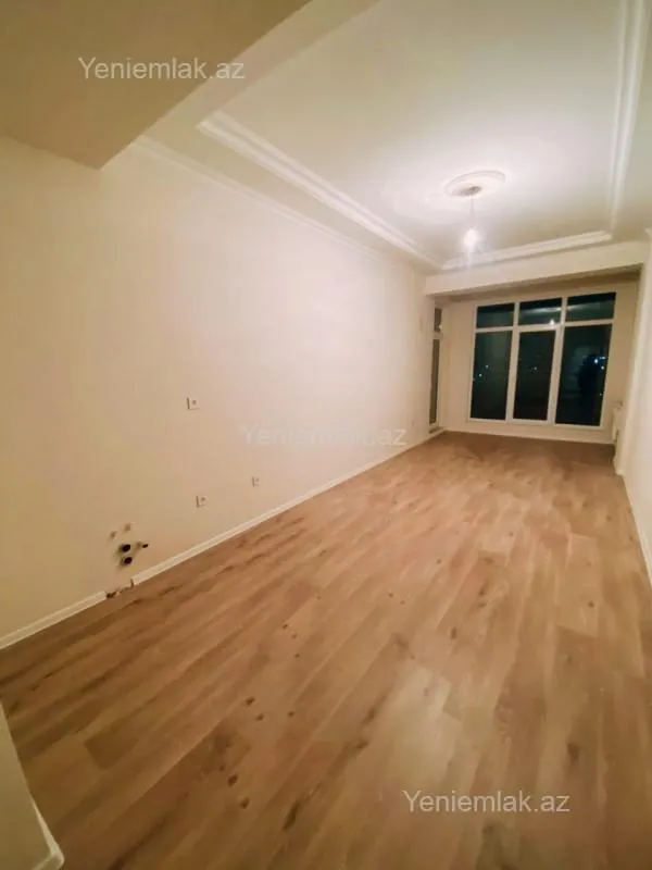 Satılır 2 otaqlı yeni tikili 74 m²