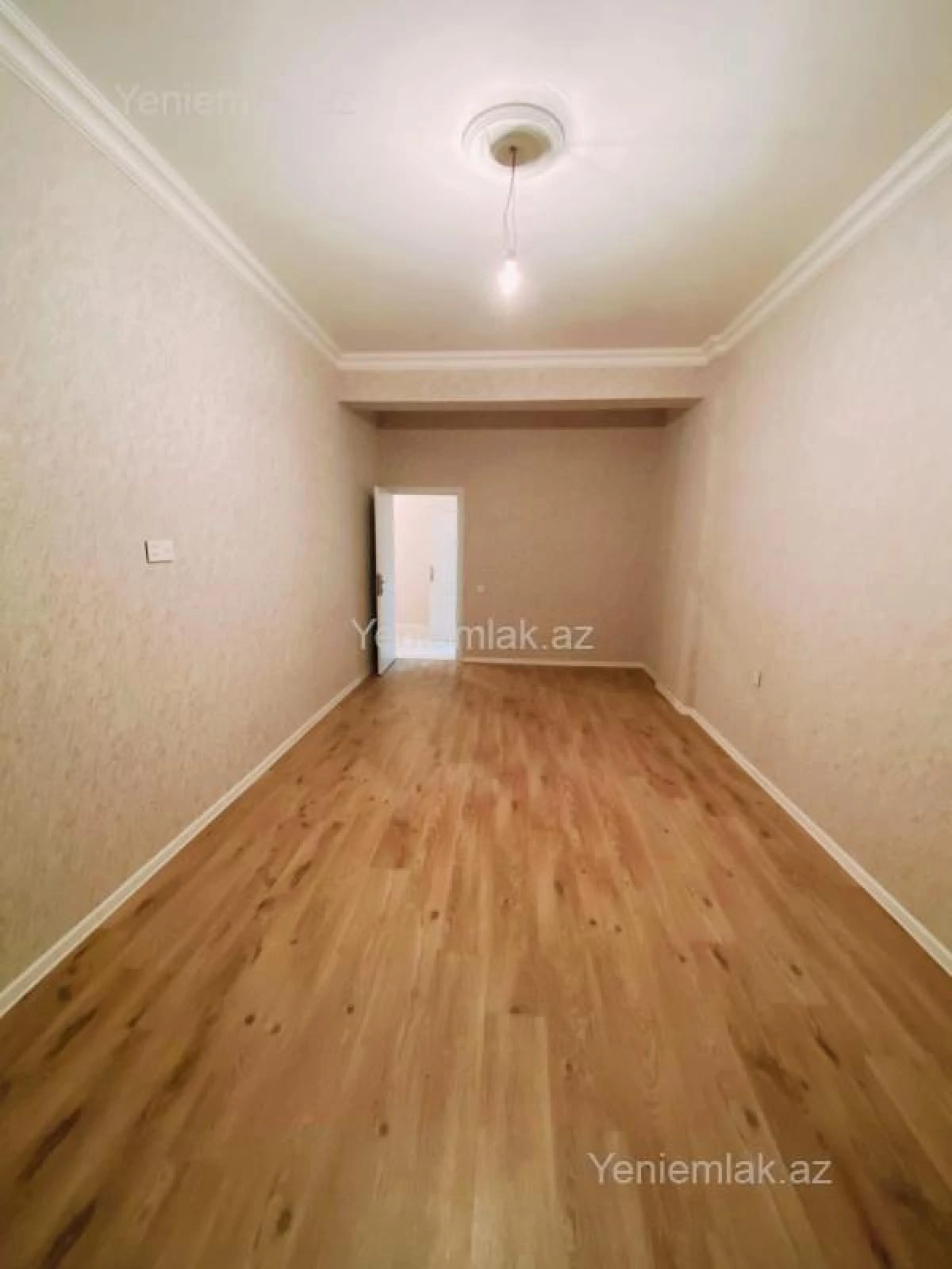 Satılır 2 otaqlı yeni tikili 74 m²