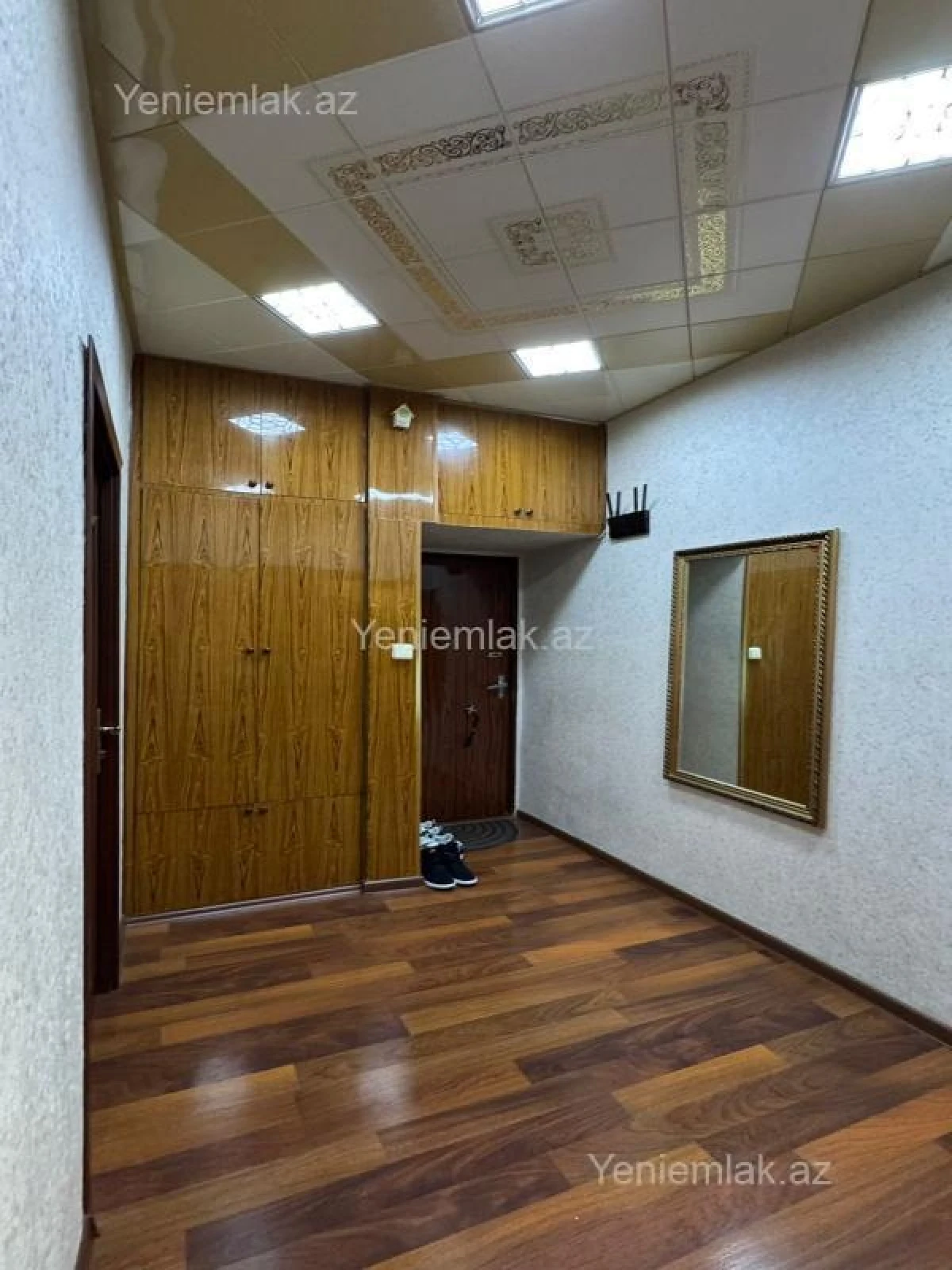 Satılır 3 otaqlı köhnə tikili 85 m²