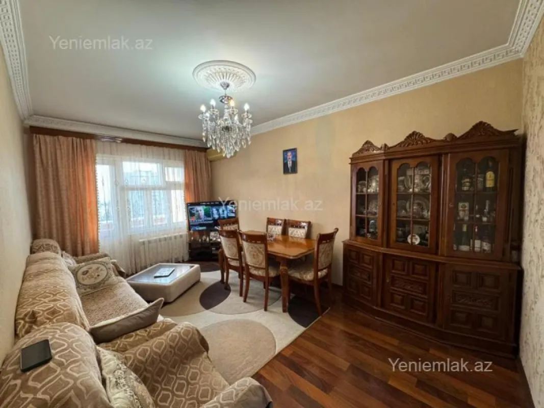 Satılır 3 otaqlı köhnə tikili 85 m²