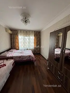Satılır 3 otaqlı köhnə tikili 85 m²