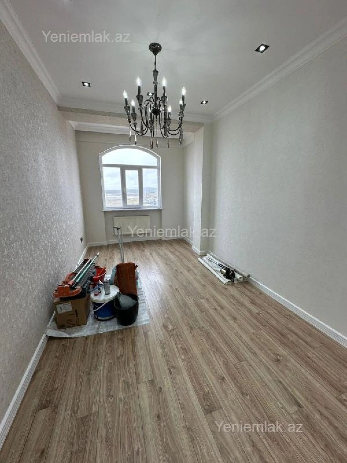 Satılır 3 otaqlı yeni tikili 74 m²