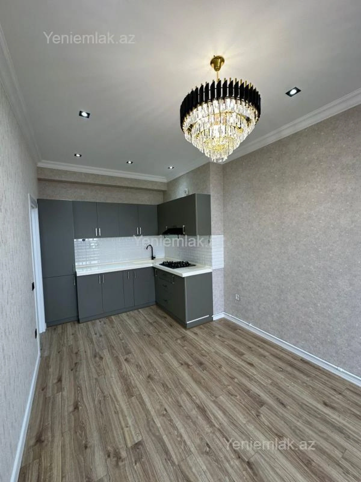 Satılır 3 otaqlı yeni tikili 74 m²