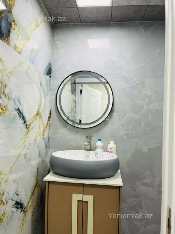 Satılır 2 otaqlı köhnə tikili 35 m²