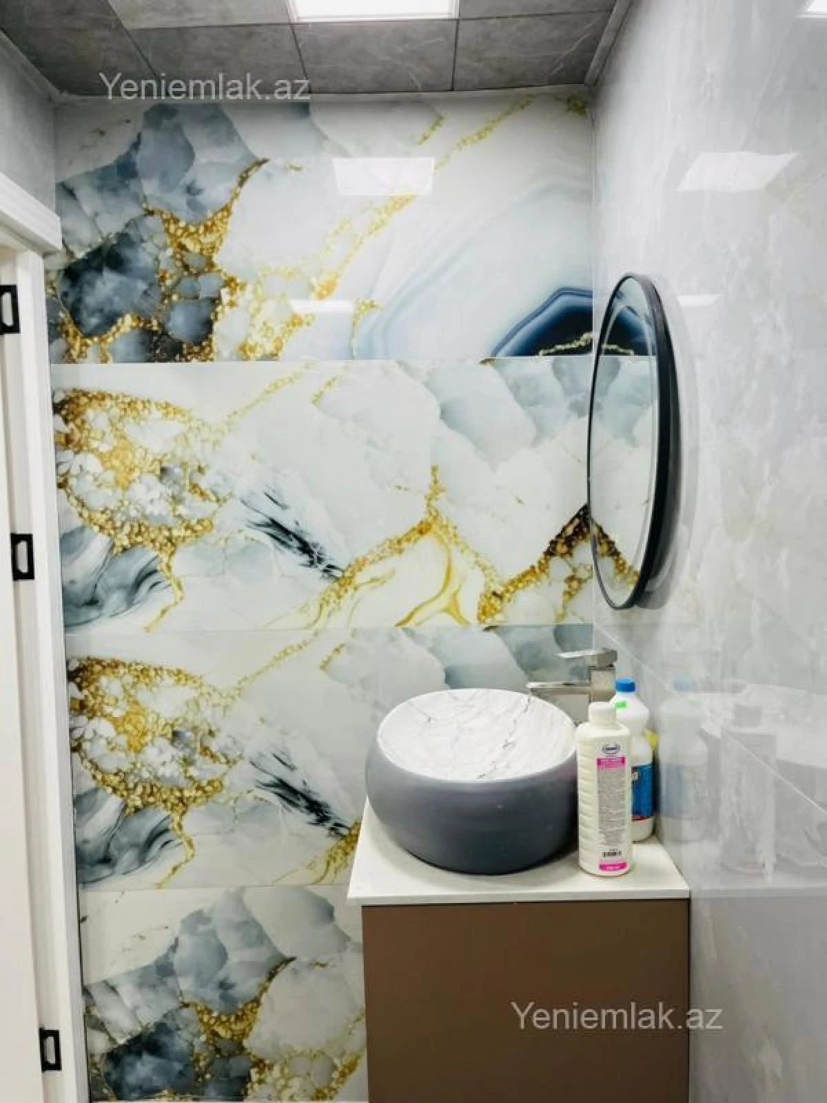 Satılır 2 otaqlı köhnə tikili 35 m²