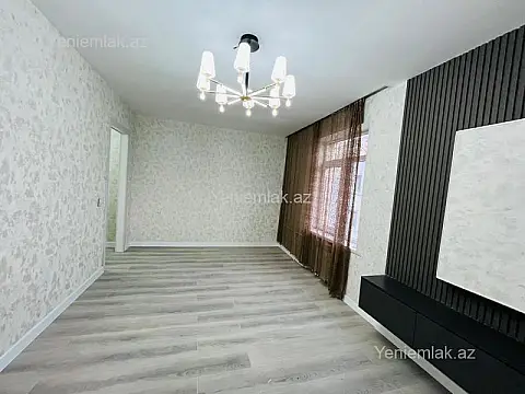 Satılır 2 otaqlı köhnə tikili 35 m²