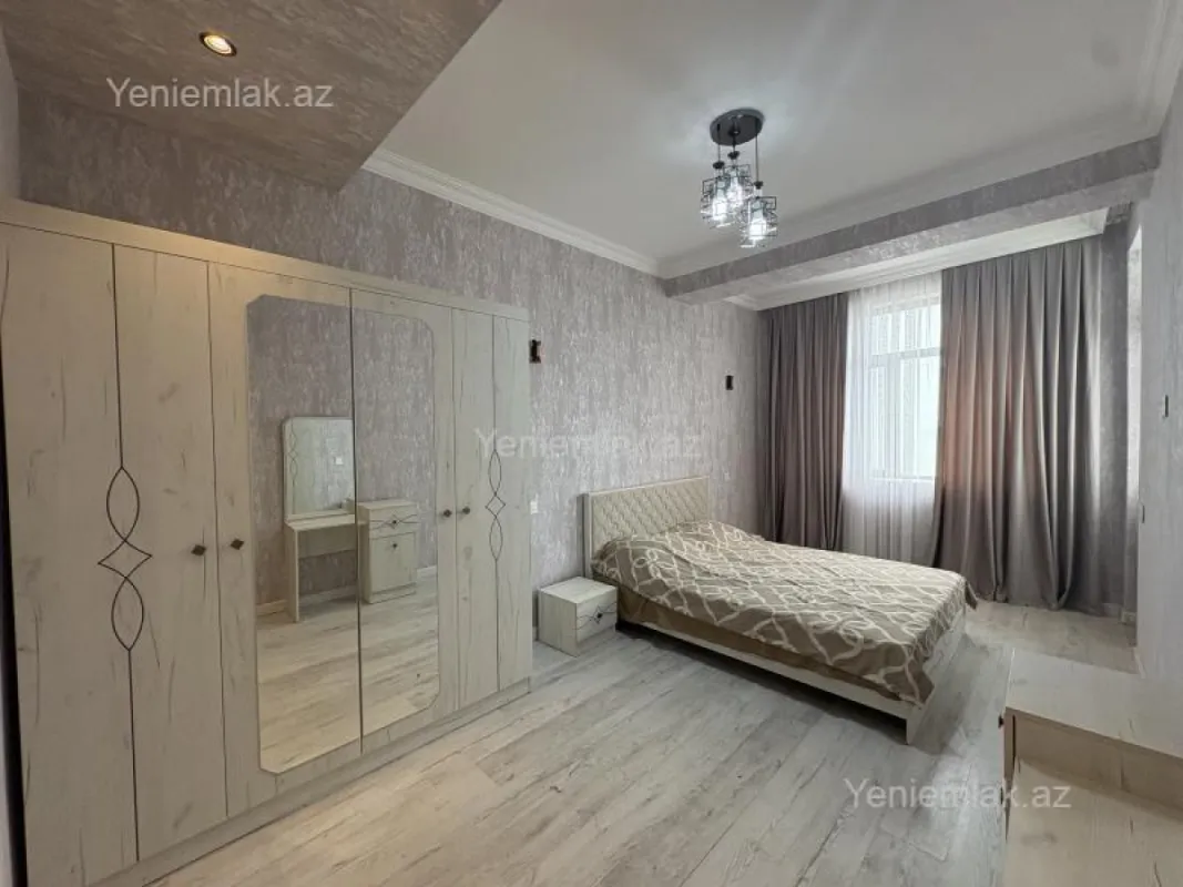 Satılır 3 otaqlı yeni tikili 107 m²