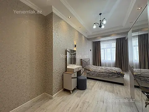 Satılır 3 otaqlı yeni tikili 107 m²