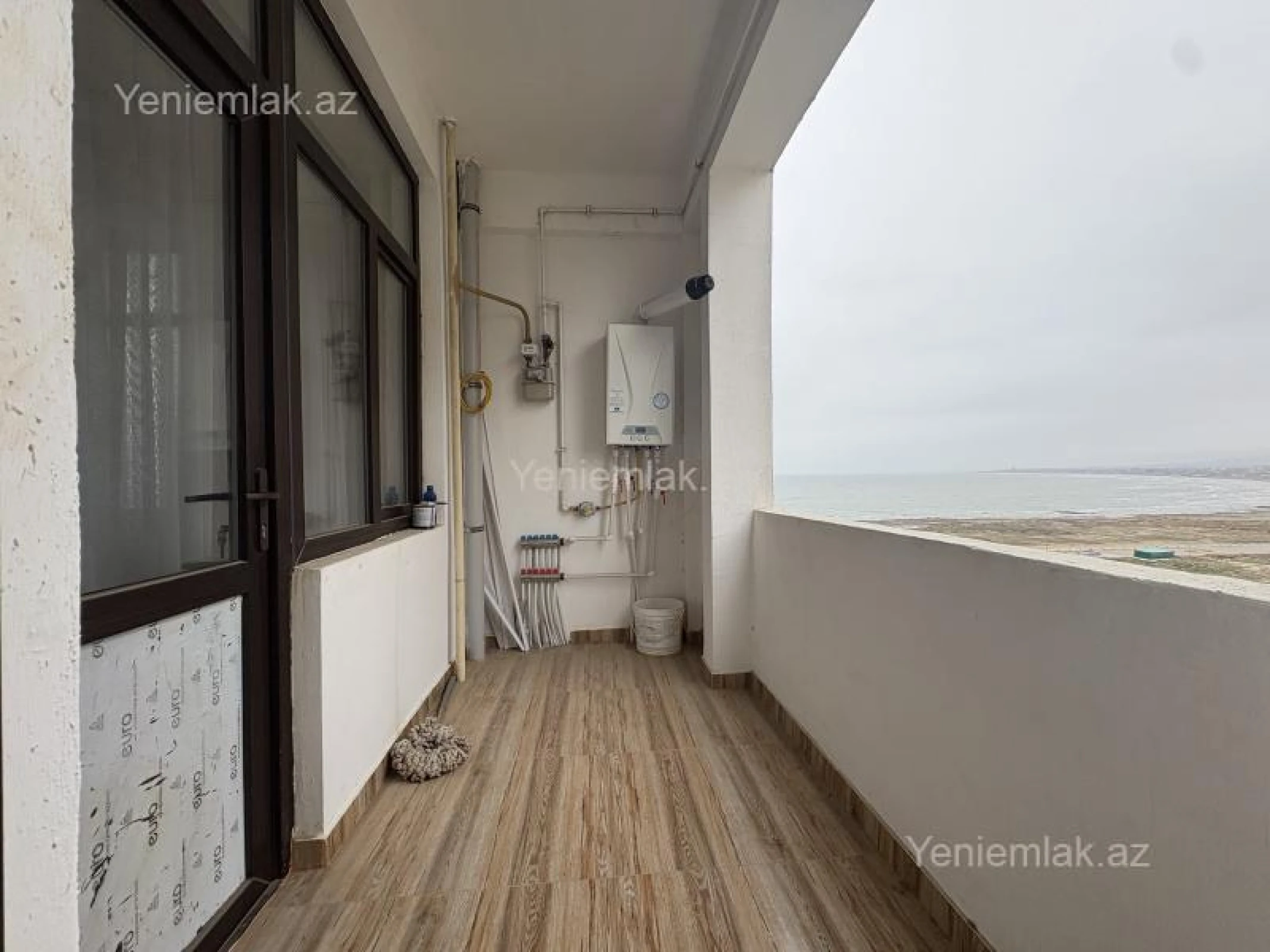 Satılır 3 otaqlı yeni tikili 107 m²