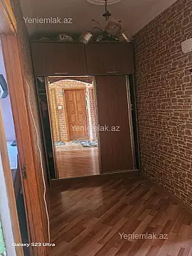 Satılır 2 otaqlı köhnə tikili 65 m²