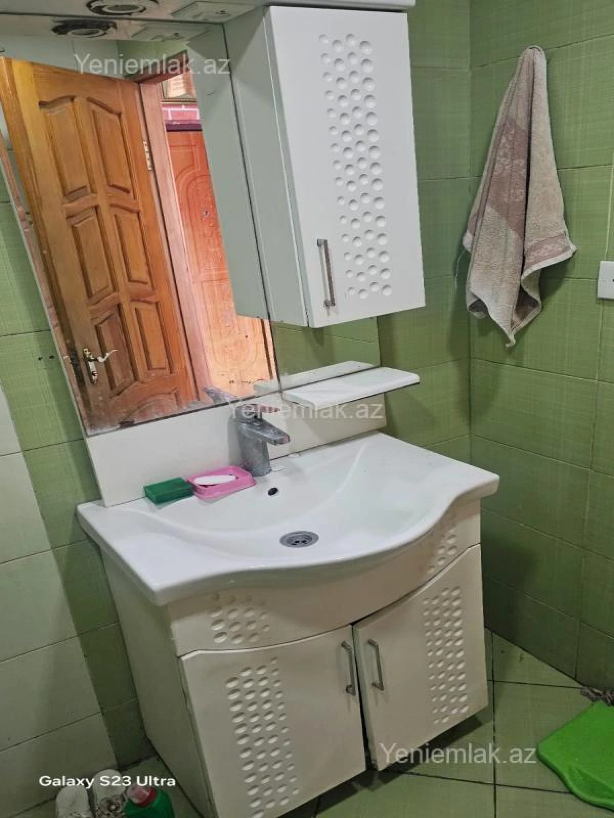Satılır 2 otaqlı köhnə tikili 65 m²
