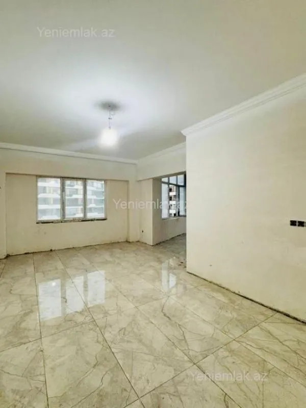 Satılır 4 otaqlı yeni tikili 166 m²
