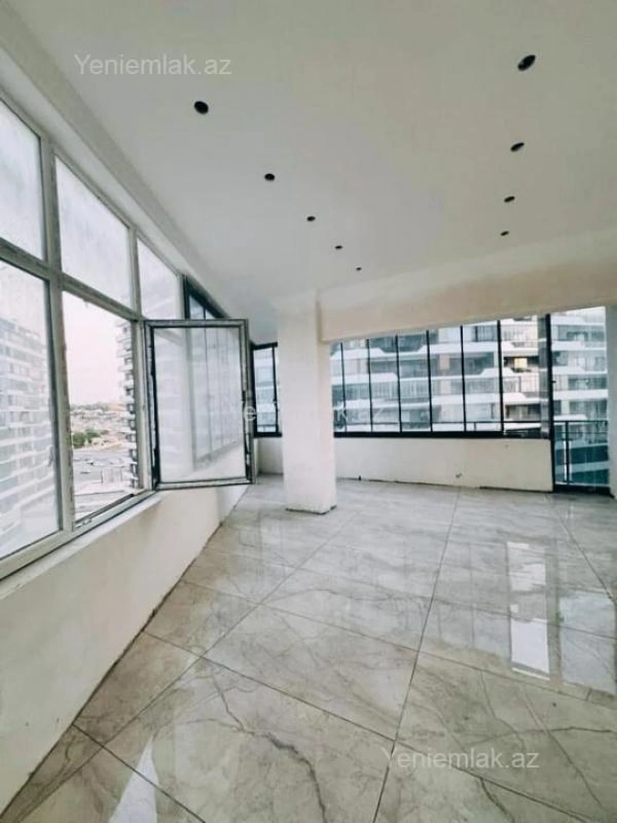 Satılır 4 otaqlı yeni tikili 166 m²