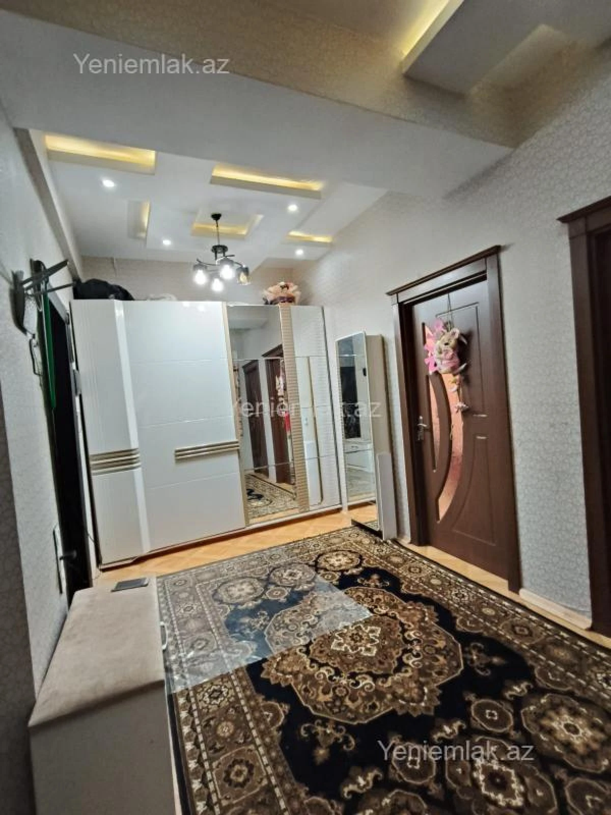 Satılır 3 otaqlı yeni tikili 81 m²