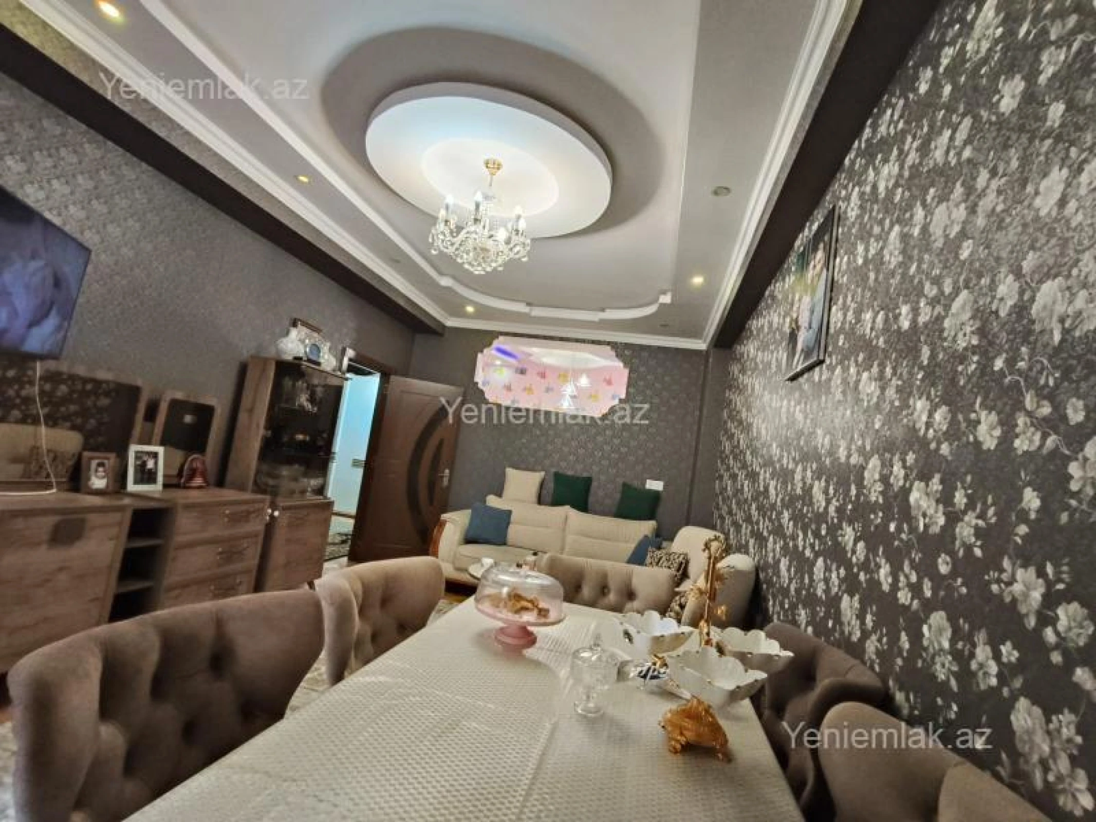 Satılır 3 otaqlı yeni tikili 81 m²