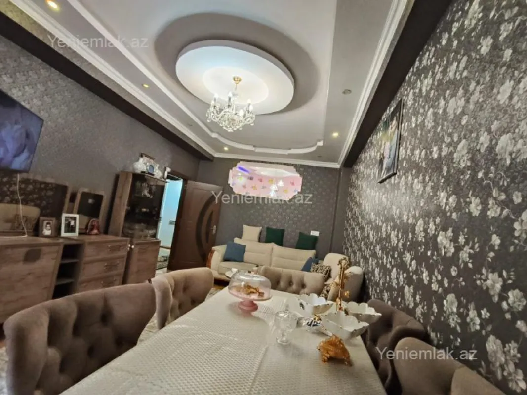 Satılır 3 otaqlı yeni tikili 81 m²