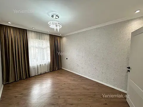 Satılır 3 otaqlı köhnə tikili 75 m²