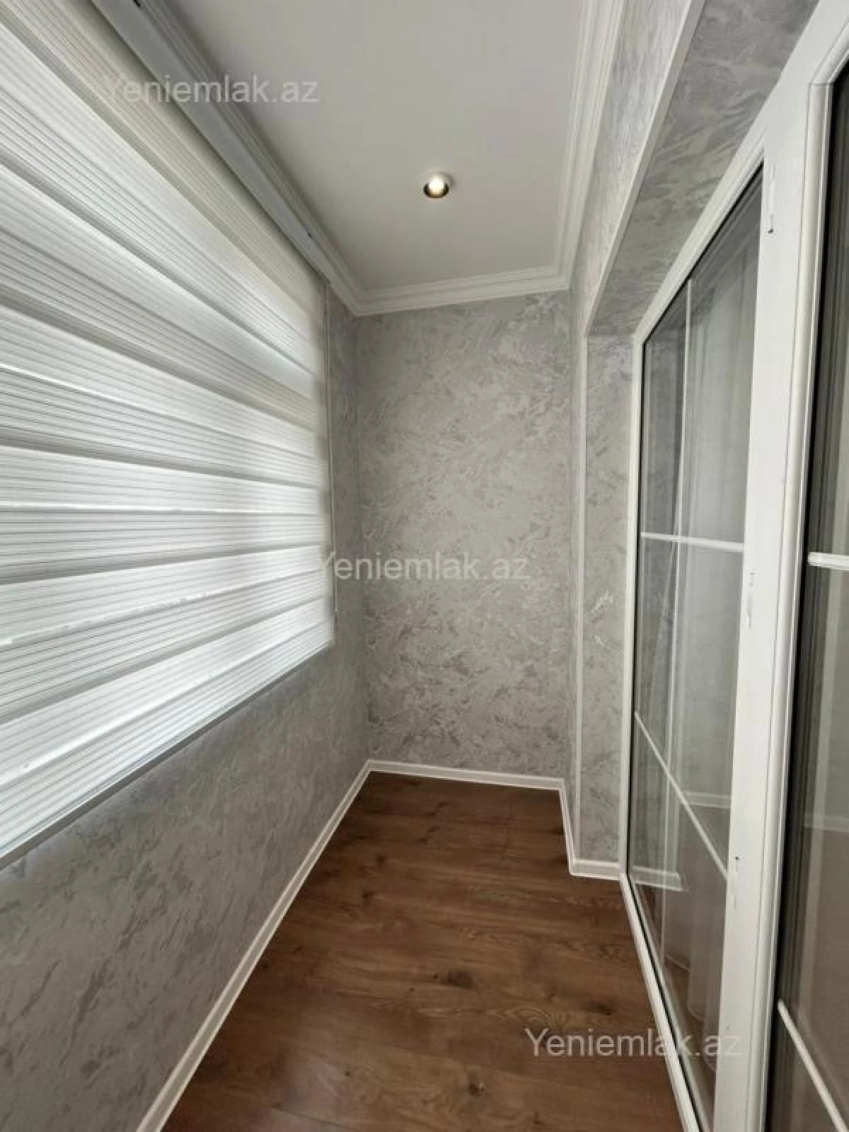 Satılır 3 otaqlı köhnə tikili 75 m²