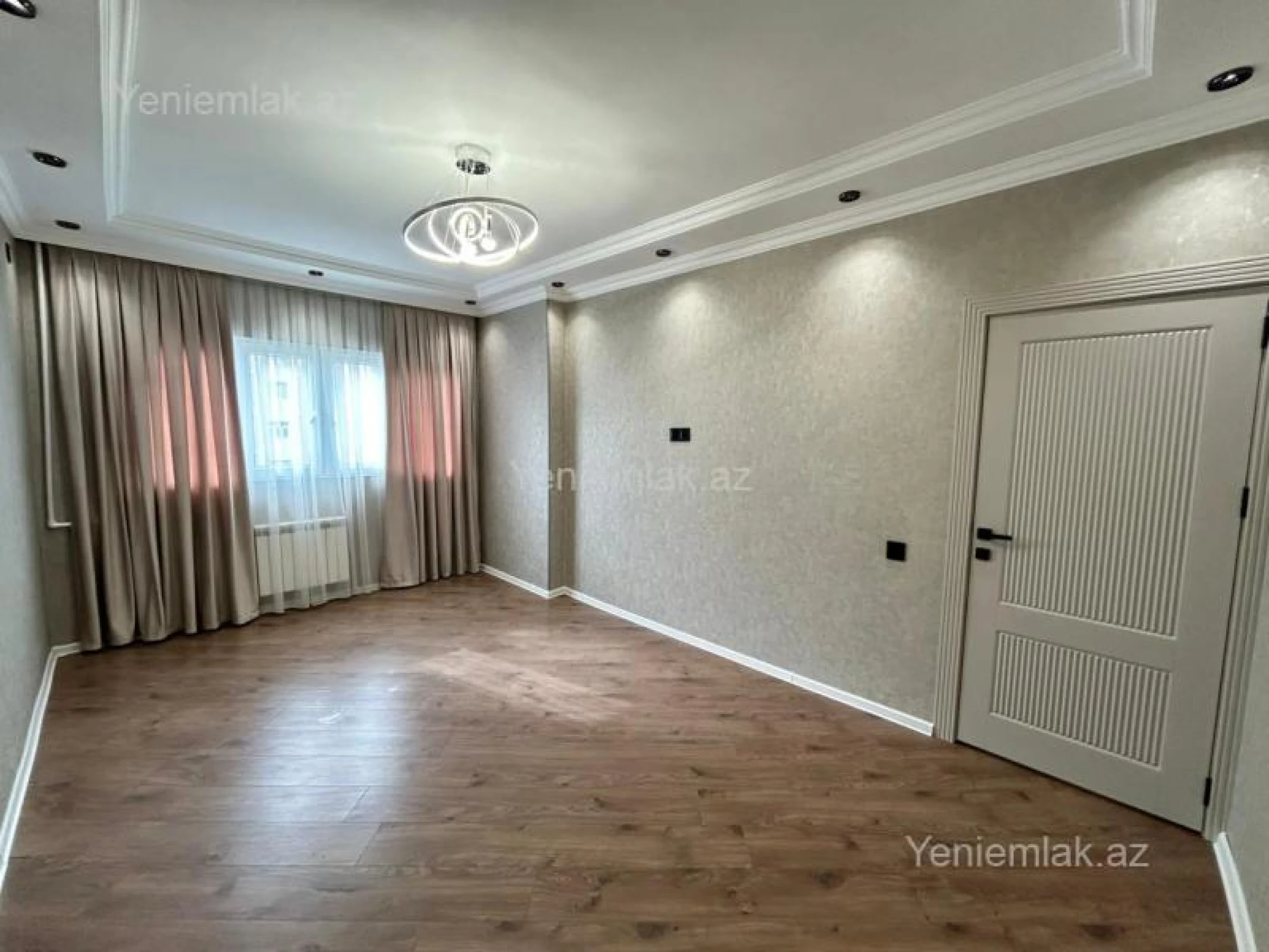 Satılır 3 otaqlı köhnə tikili 75 m²