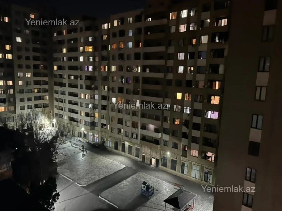 Satılır 2 otaqlı yeni tikili 70 m²