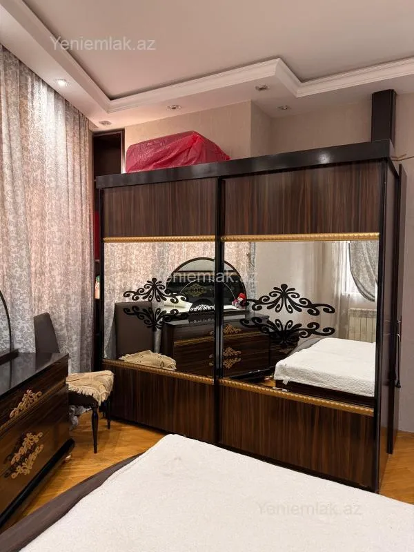 Satılır 2 otaqlı yeni tikili 85 m²