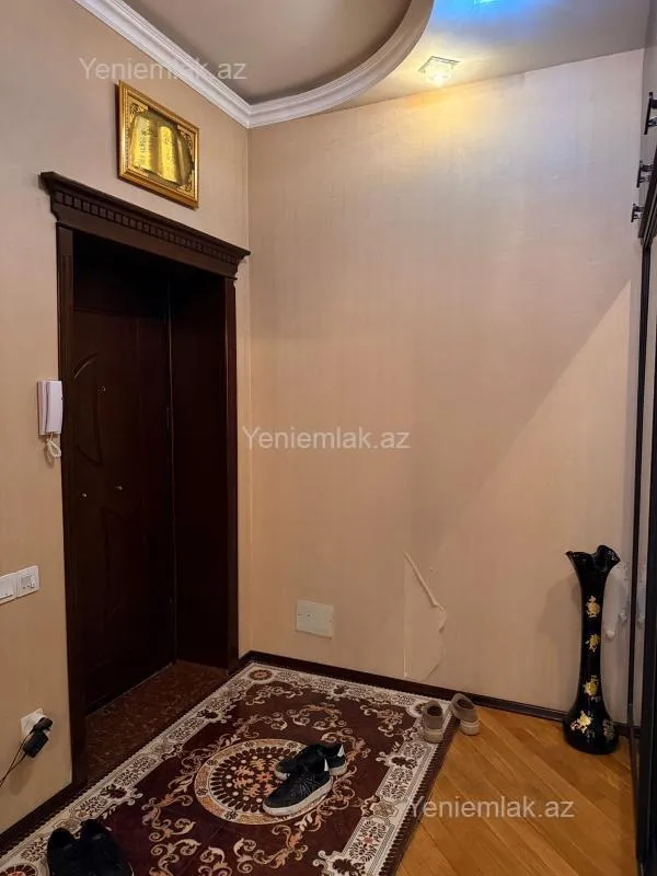 Satılır 2 otaqlı yeni tikili 85 m²
