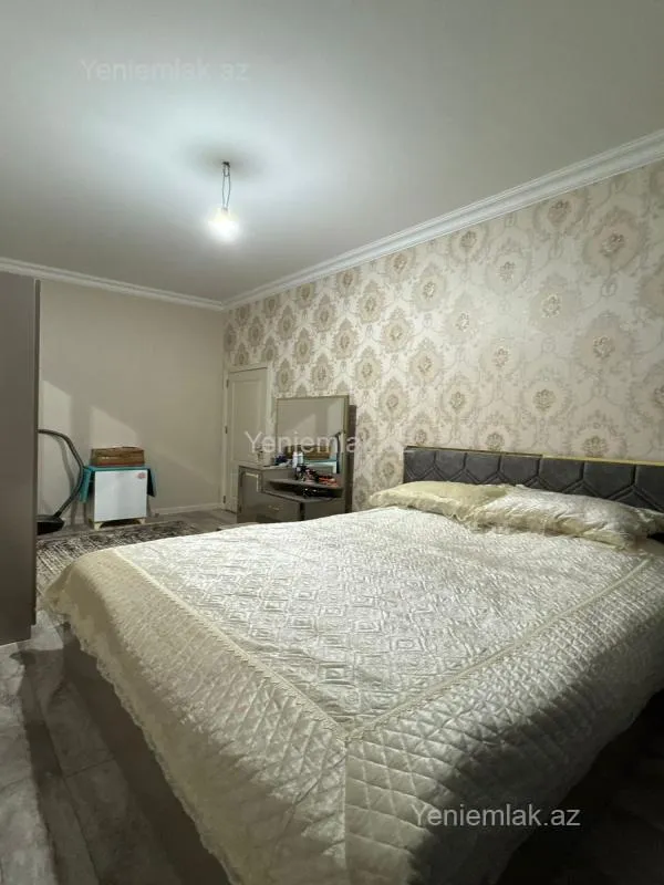 Satılır 2 otaqlı yeni tikili 68 m²
