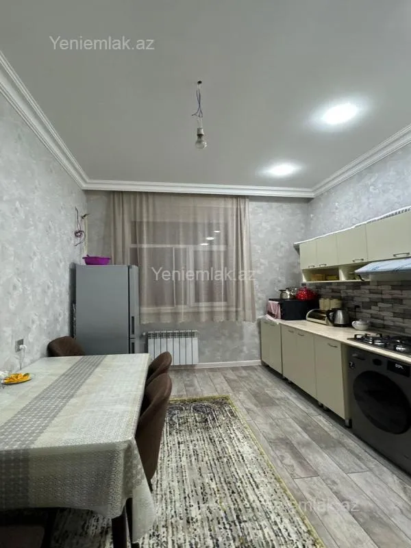 Satılır 2 otaqlı yeni tikili 68 m²