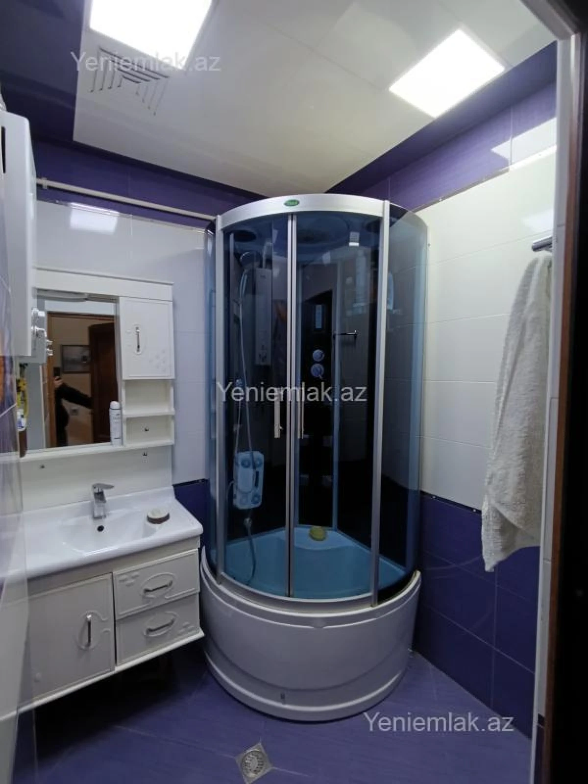 Satılır 3 otaqlı köhnə tikili 90 m²