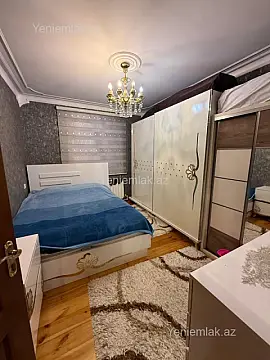 Satılır 3 otaqlı köhnə tikili 85 m²
