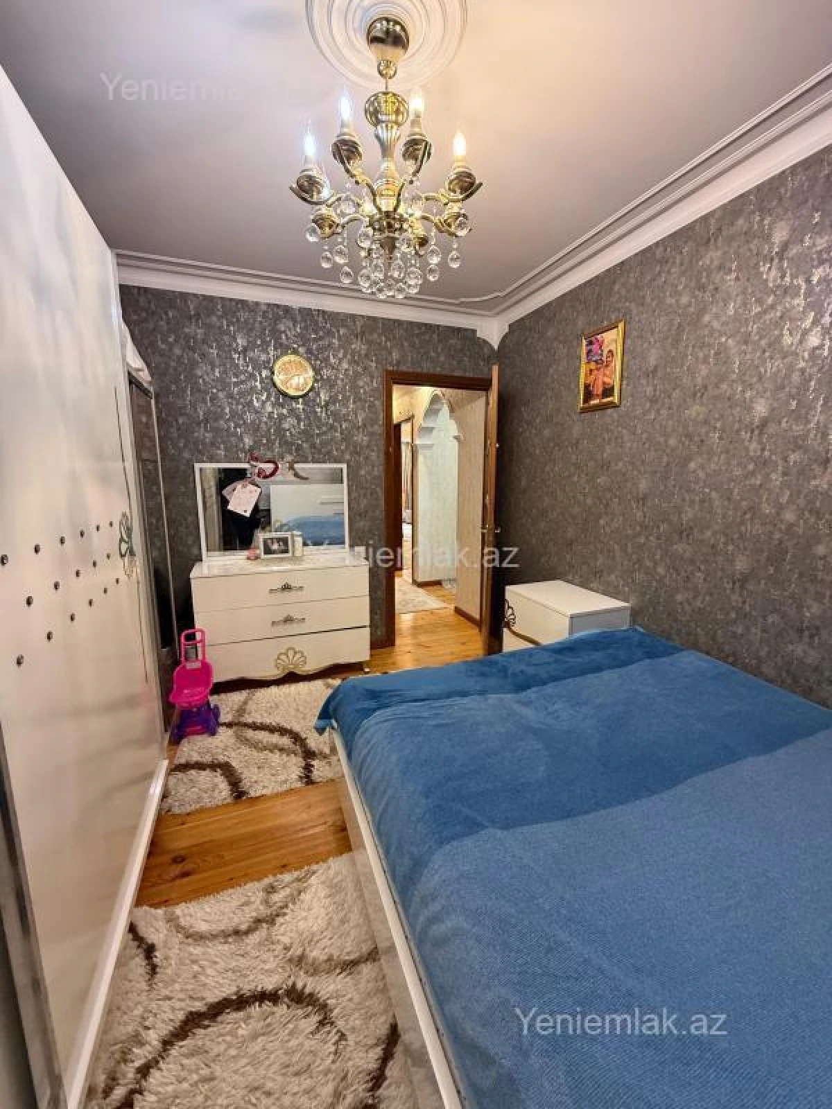 Satılır 3 otaqlı köhnə tikili 85 m²