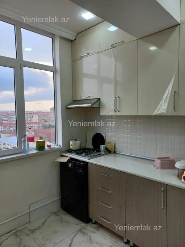 Satılır 2 otaqlı yeni tikili 100 m²