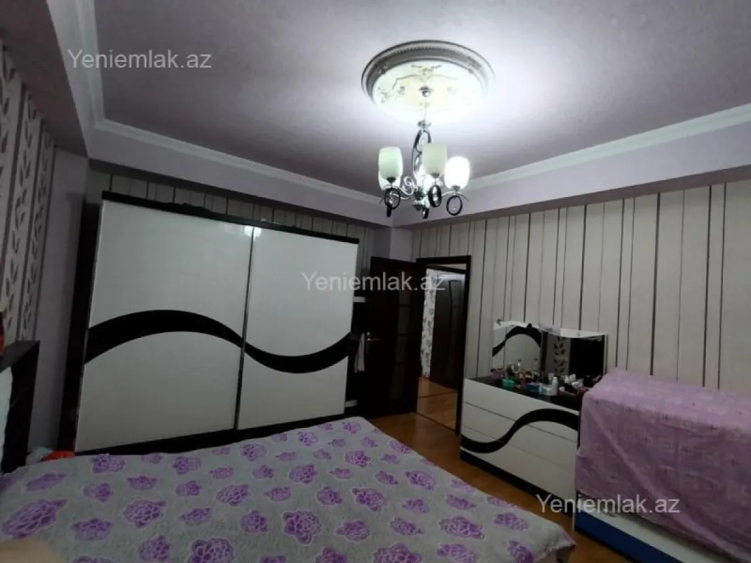 Satılır 2 otaqlı yeni tikili 79 m²