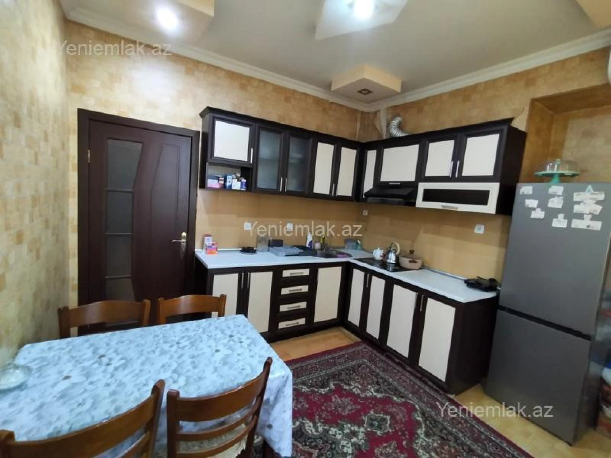 Satılır 2 otaqlı yeni tikili 79 m²