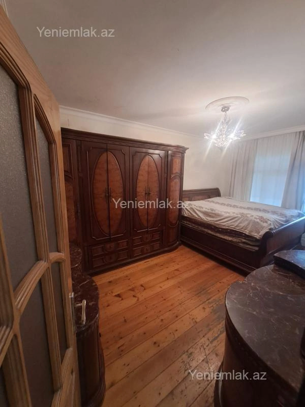 Satılır 3 otaqlı köhnə tikili 75 m²