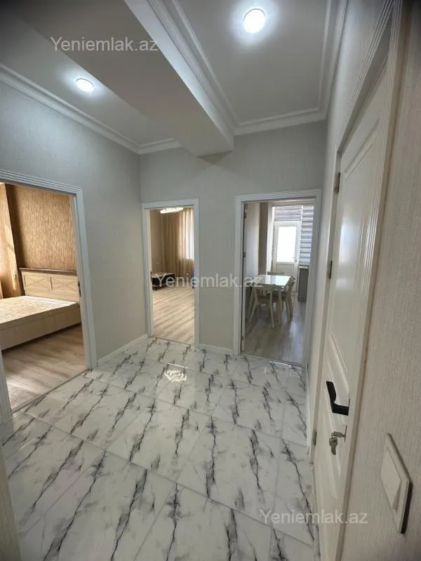 Satılır 2 otaqlı yeni tikili 82 m²