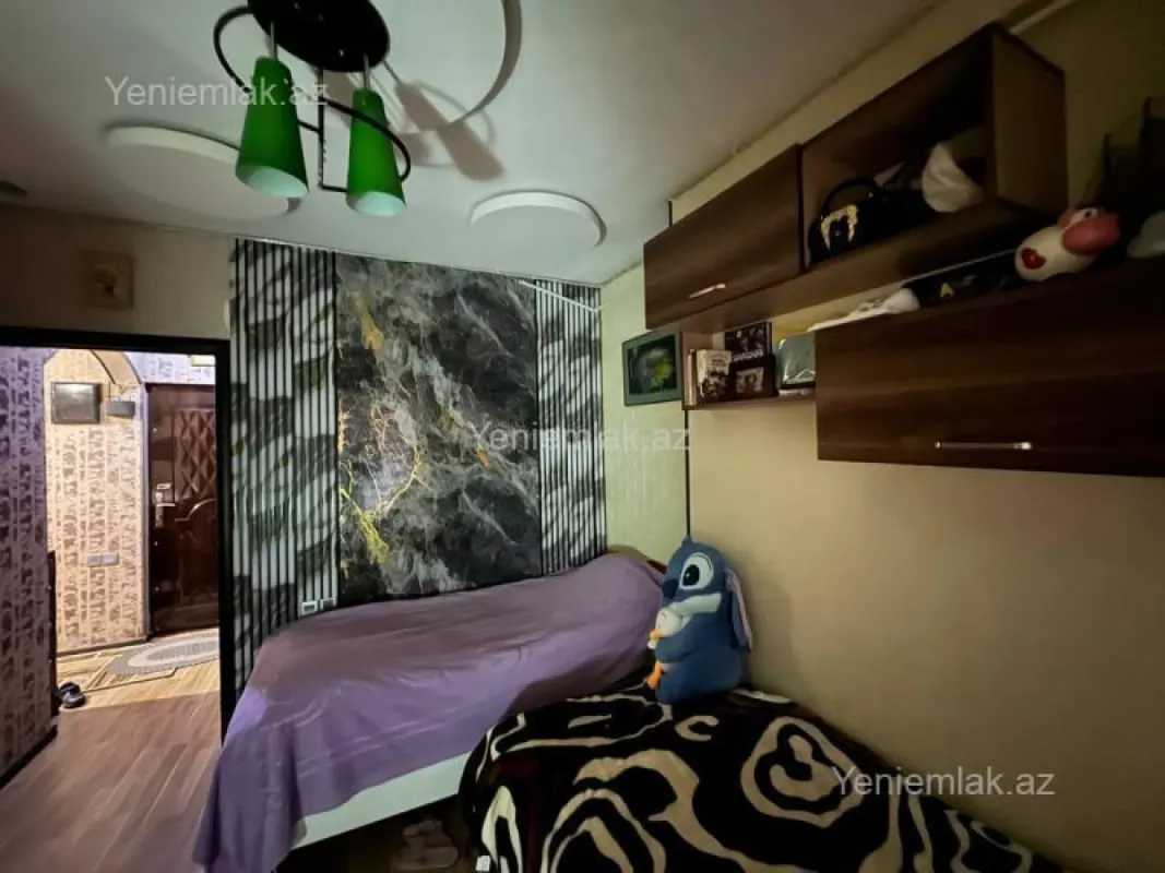 Satılır 3 otaqlı köhnə tikili 50 m²