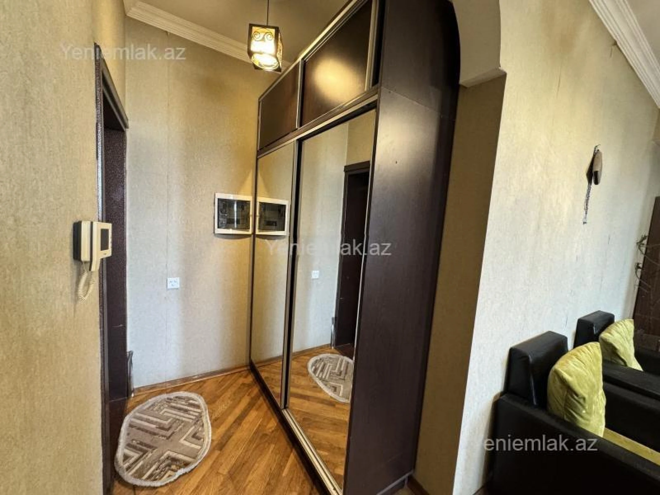 Satılır 2 otaqlı yeni tikili 94 m²