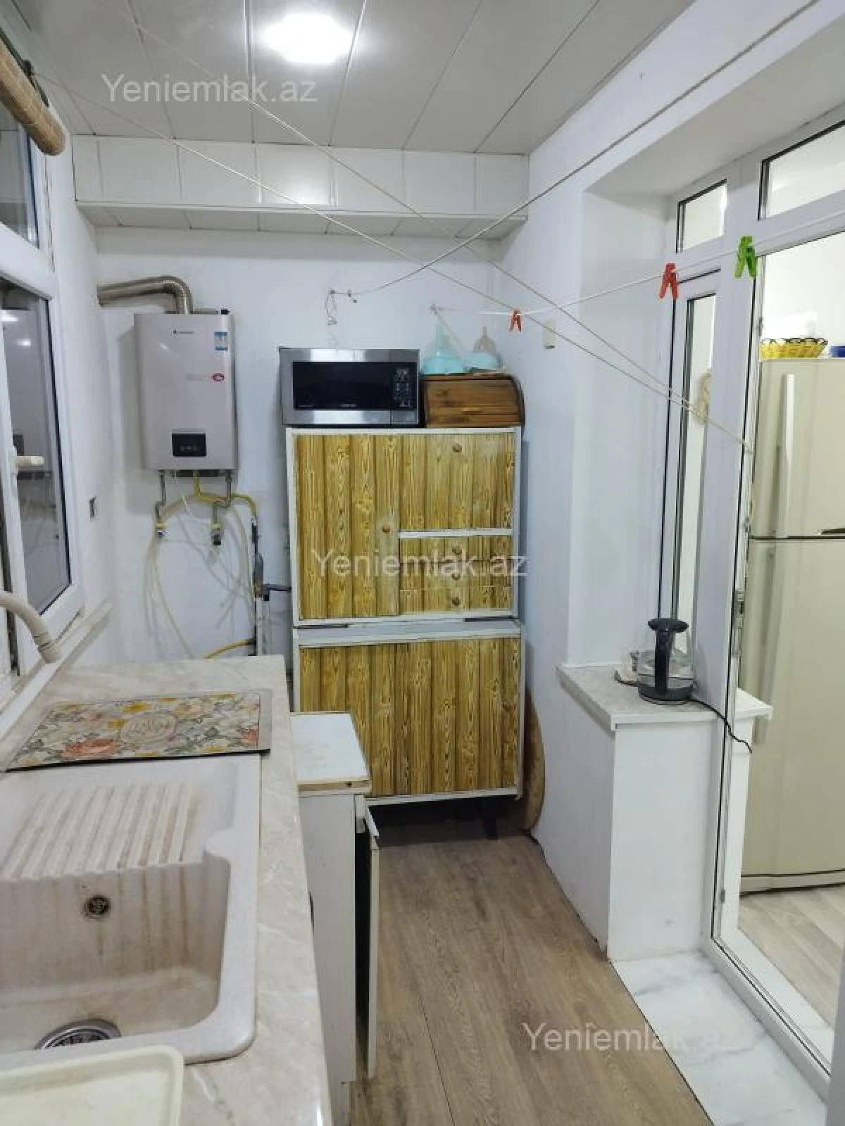 Satılır 3 otaqlı köhnə tikili 60 m²