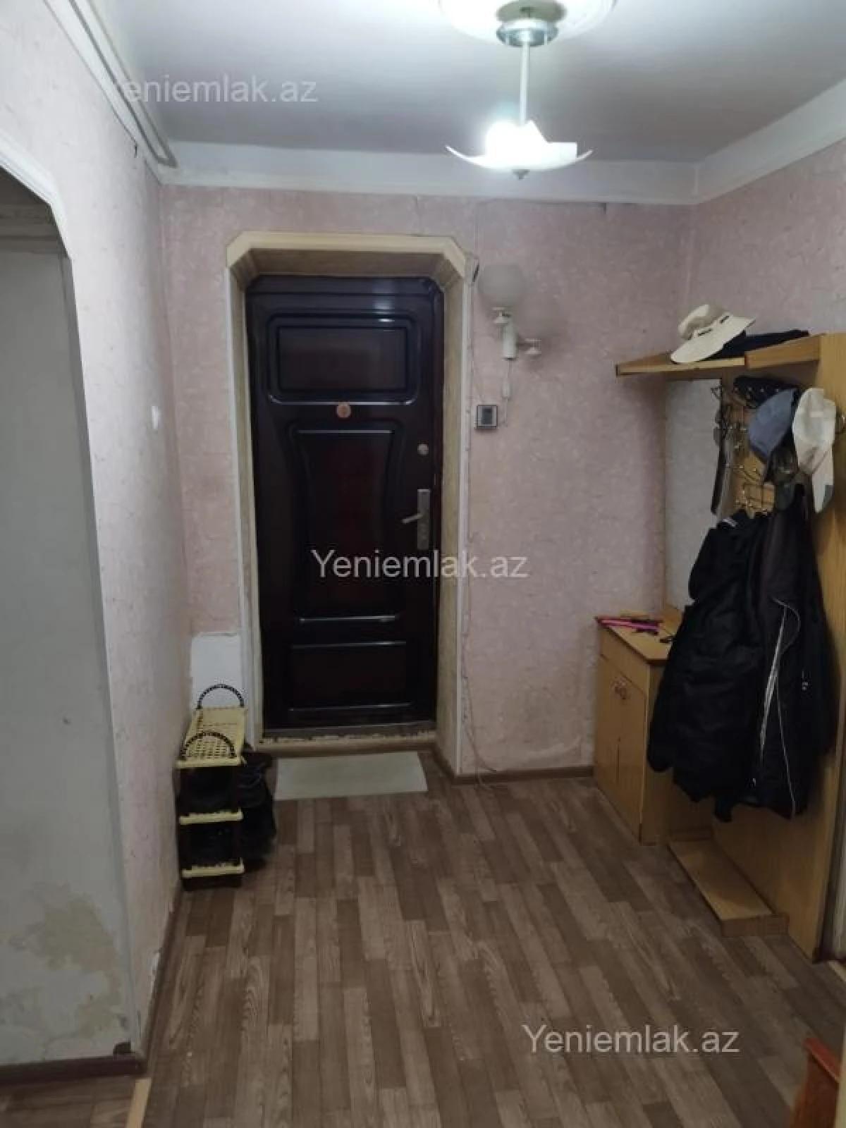 Satılır 3 otaqlı köhnə tikili 60 m²