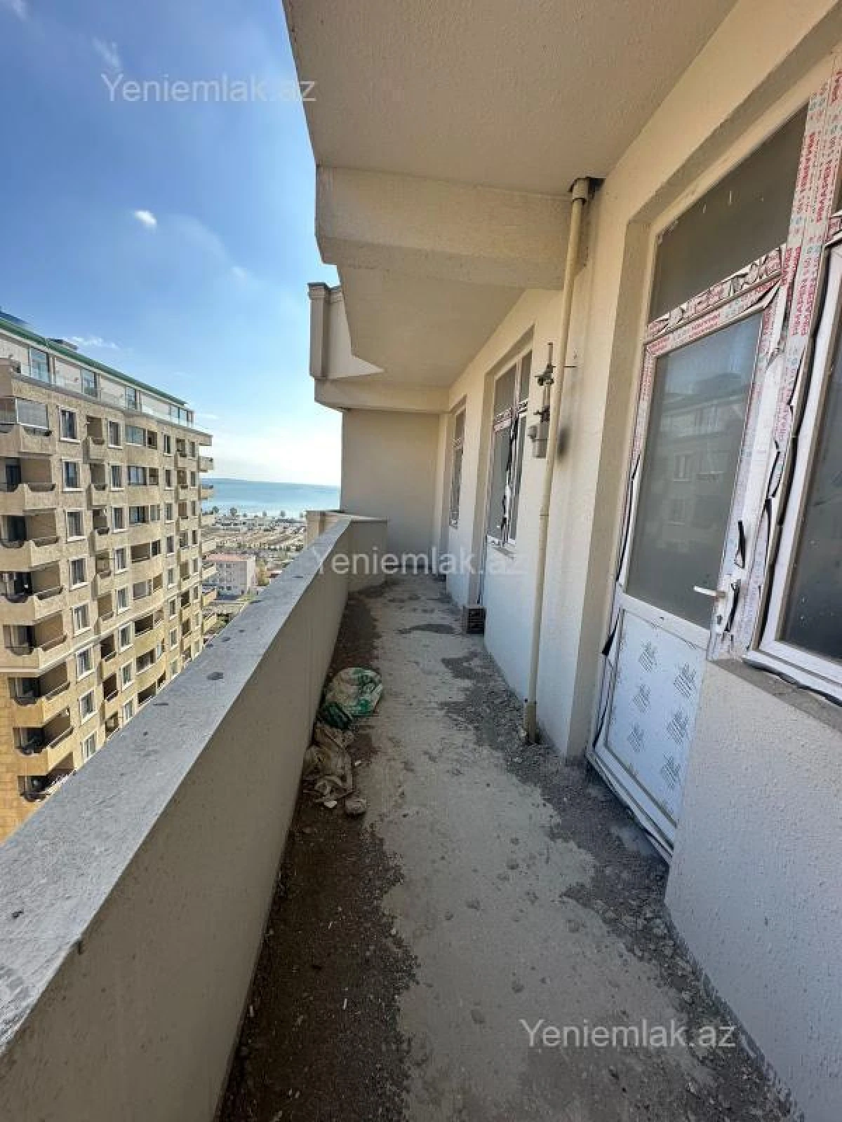 Satılır 2 otaqlı yeni tikili 95 m²