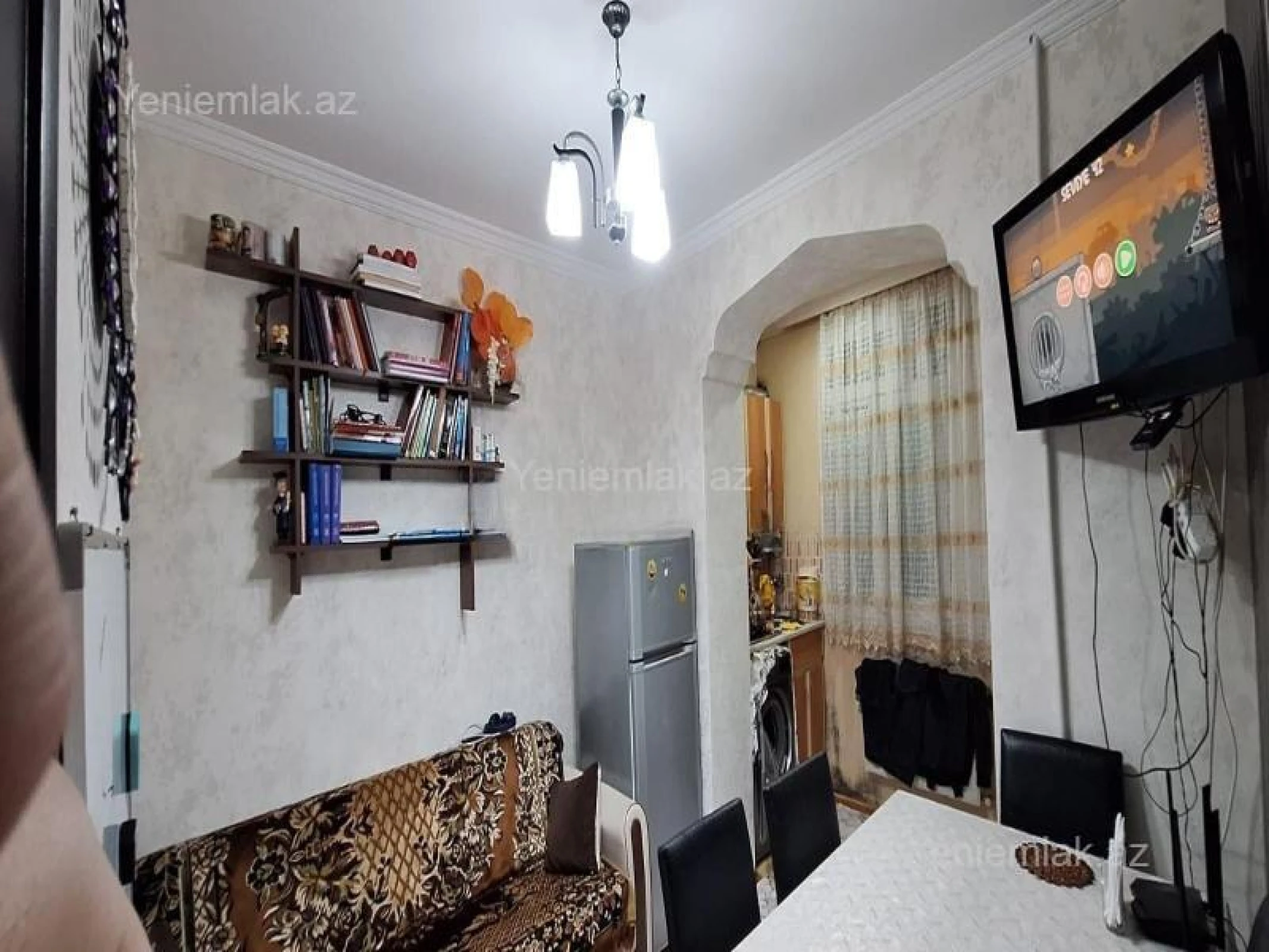 Satılır 2 otaqlı köhnə tikili 40 m²