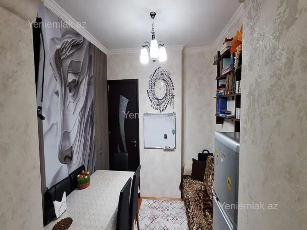 Satılır 2 otaqlı köhnə tikili 40 m²
