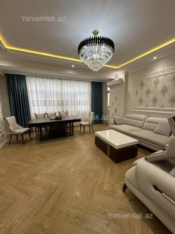 Satılır 3 otaqlı yeni tikili 117 m²